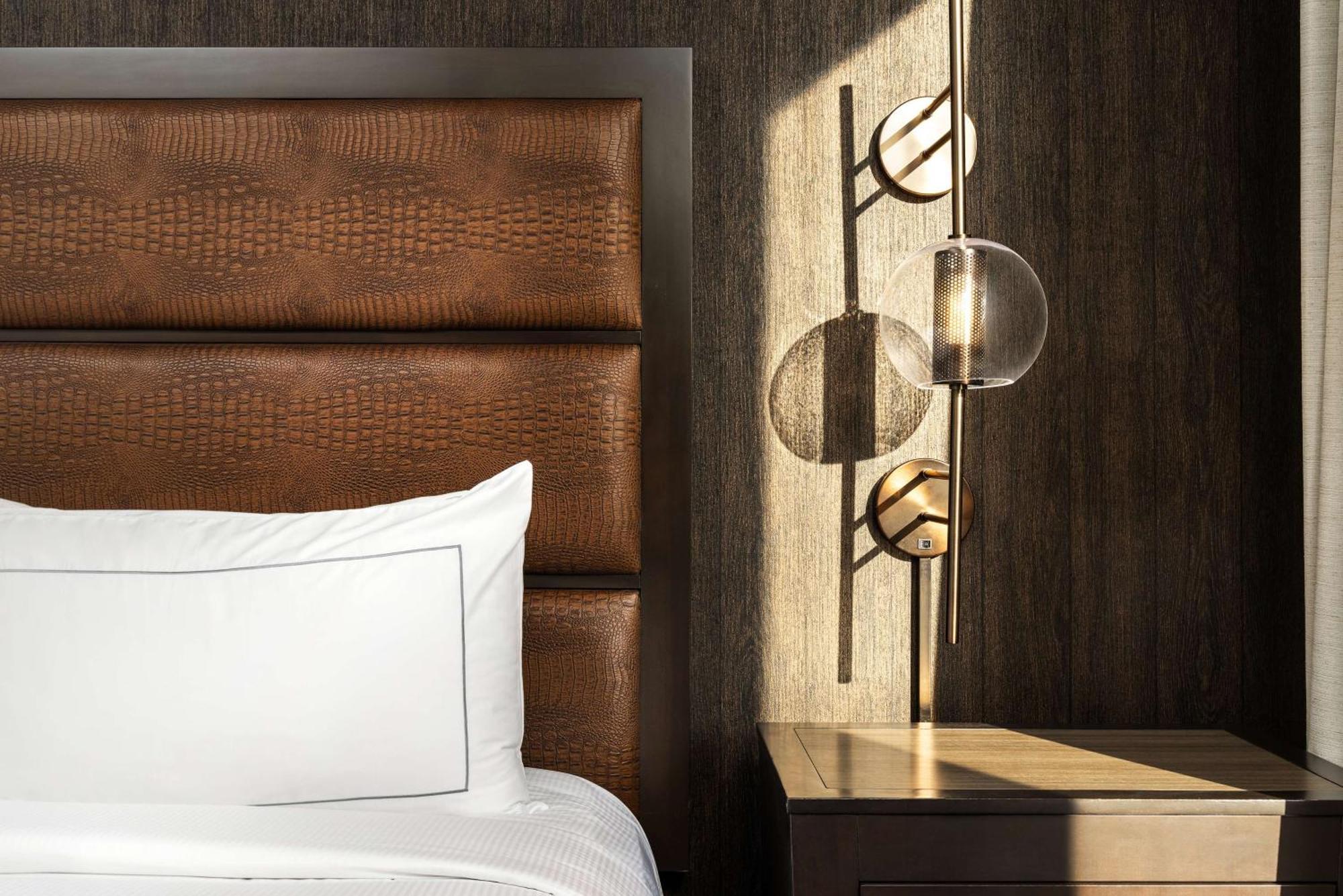 Doubletree Suites By Hilton Austin Downtown Capitol Ngoại thất bức ảnh