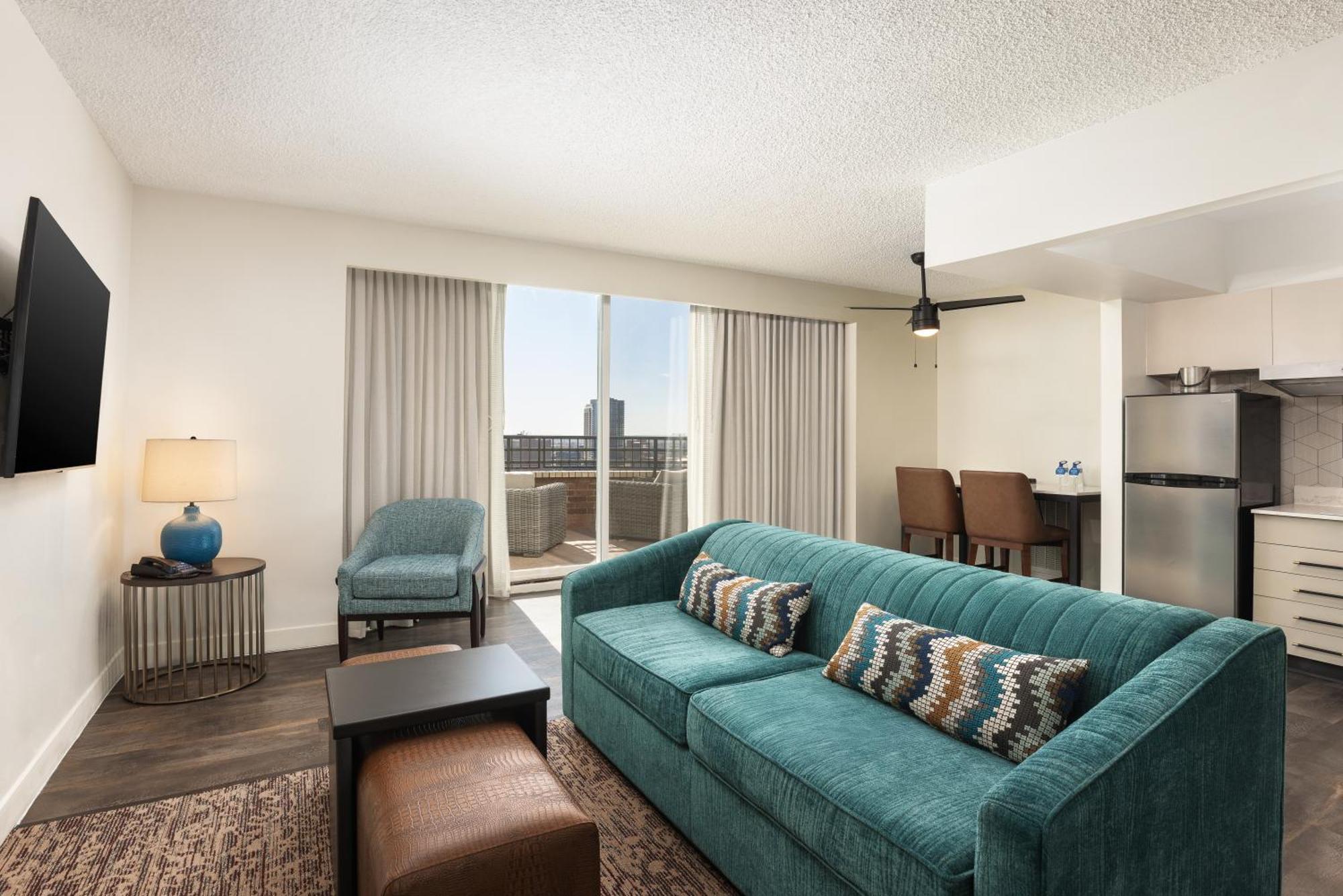 Doubletree Suites By Hilton Austin Downtown Capitol Ngoại thất bức ảnh